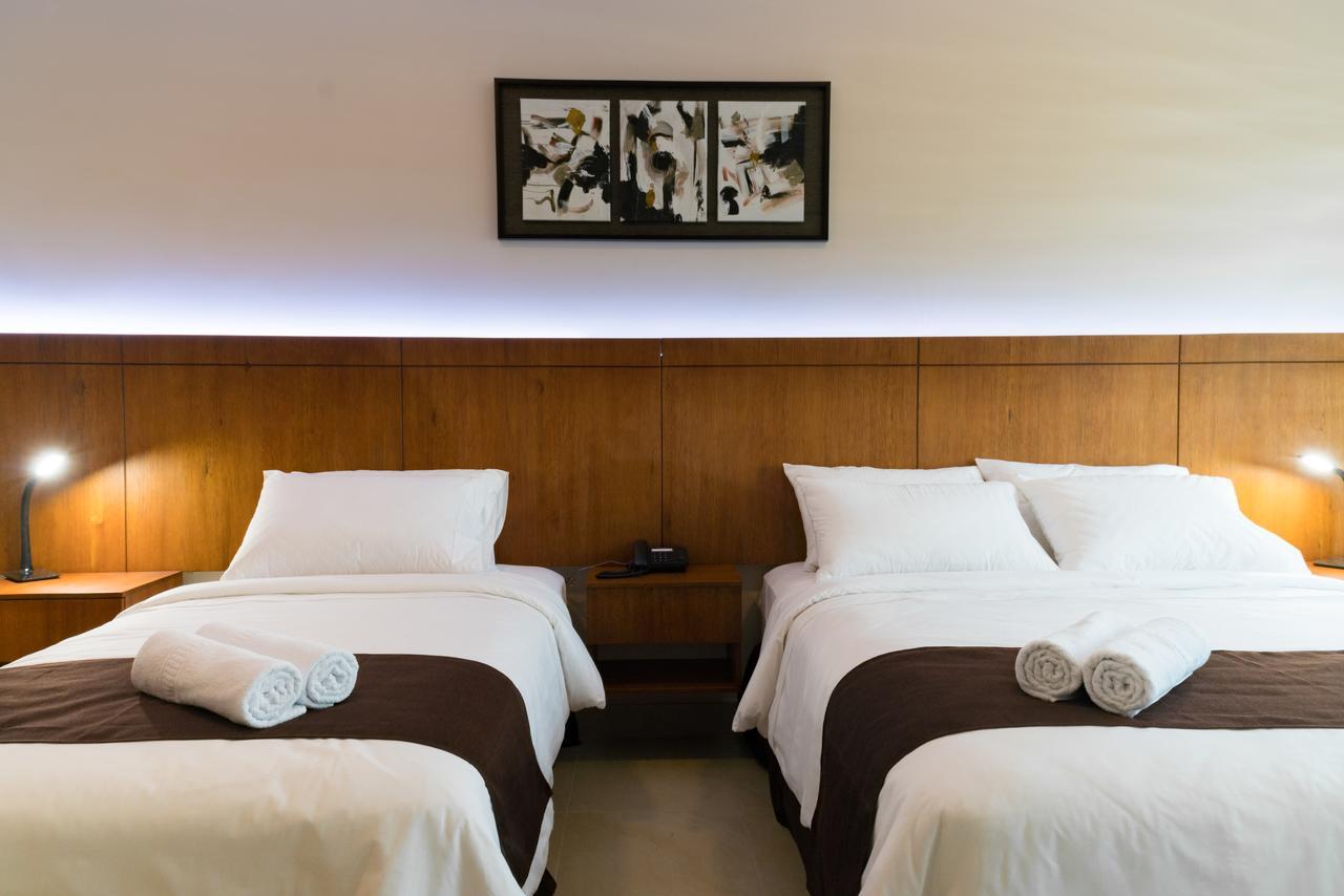 Hotel La Ria Duran Bagian luar foto